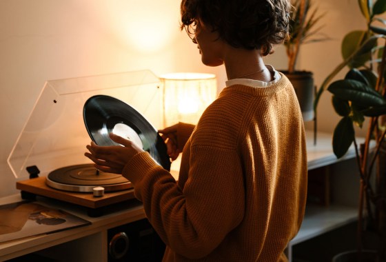 Victrola vs. Crosley record player