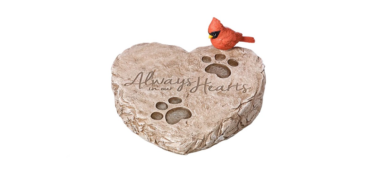 Precious Moments Heart-Shaped Pet Memorial Garden Stone Precious Moments Heart-Shaped Pet Memorial Garden Stone