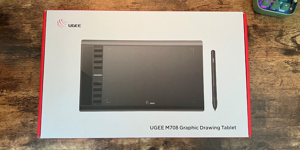 Ugee M708 Graphics Drawing Tablet product box Ugee M708 Graphics Drawing Tablet product box
