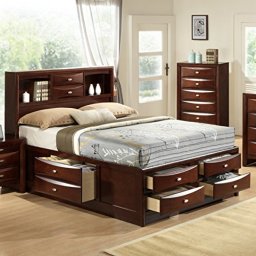 Roundhill Furniture
