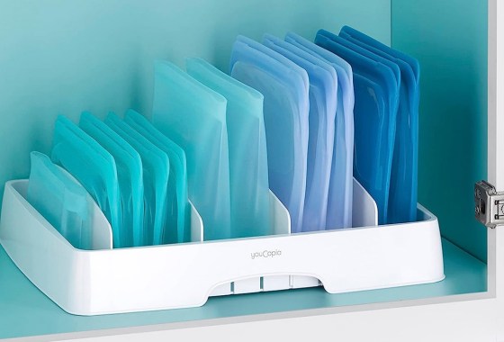 Storage lid organizers exist, so stop living in chaos