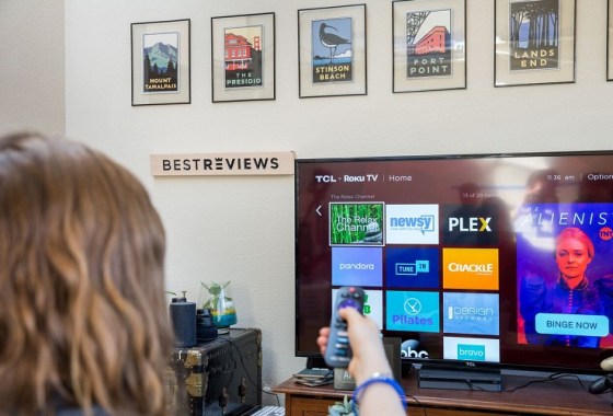 How to make your entertainment room the ultimate place to watch football