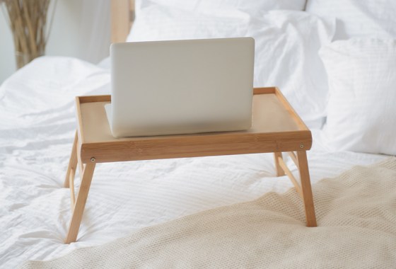 Best laptop desk for bed