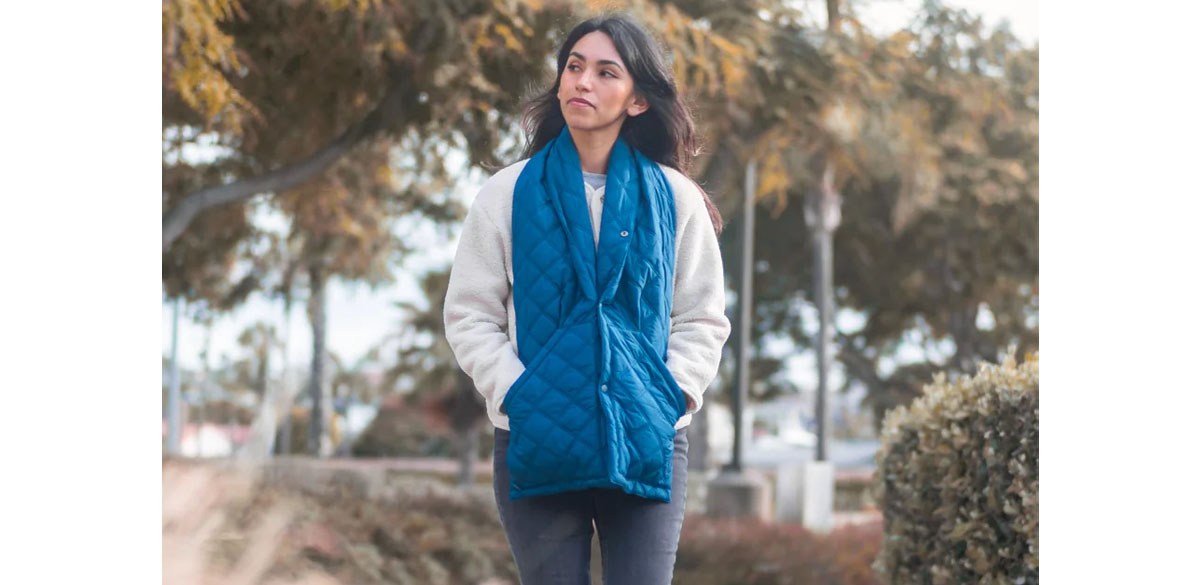 Puffer Hug 418 Scarf  3-in-1 Cozy Weather Accessory