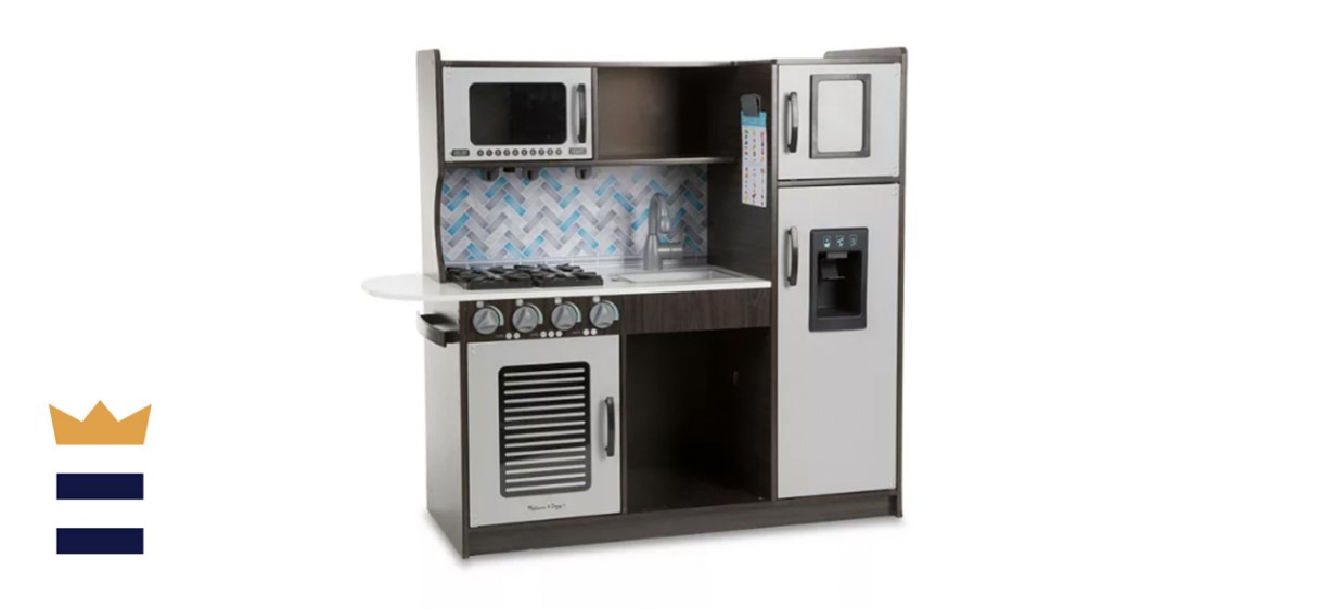 Melissa &amp; Doug Chef’s Play Kitchen