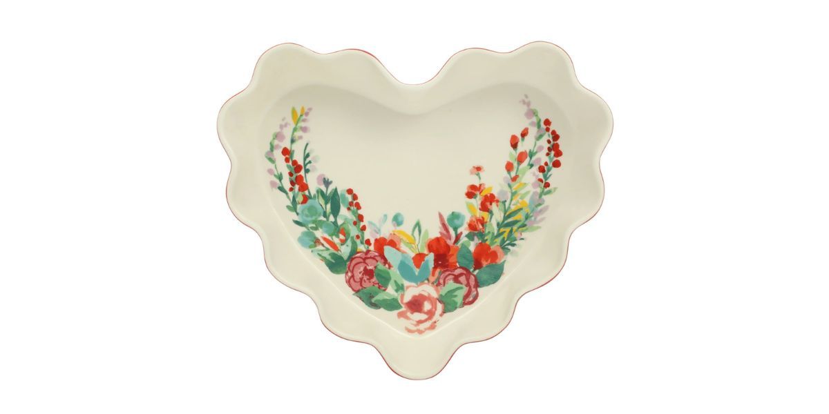 The Pioneer Woman Heart Ruffle 10.2-inch Red Ceramic Pie Pan