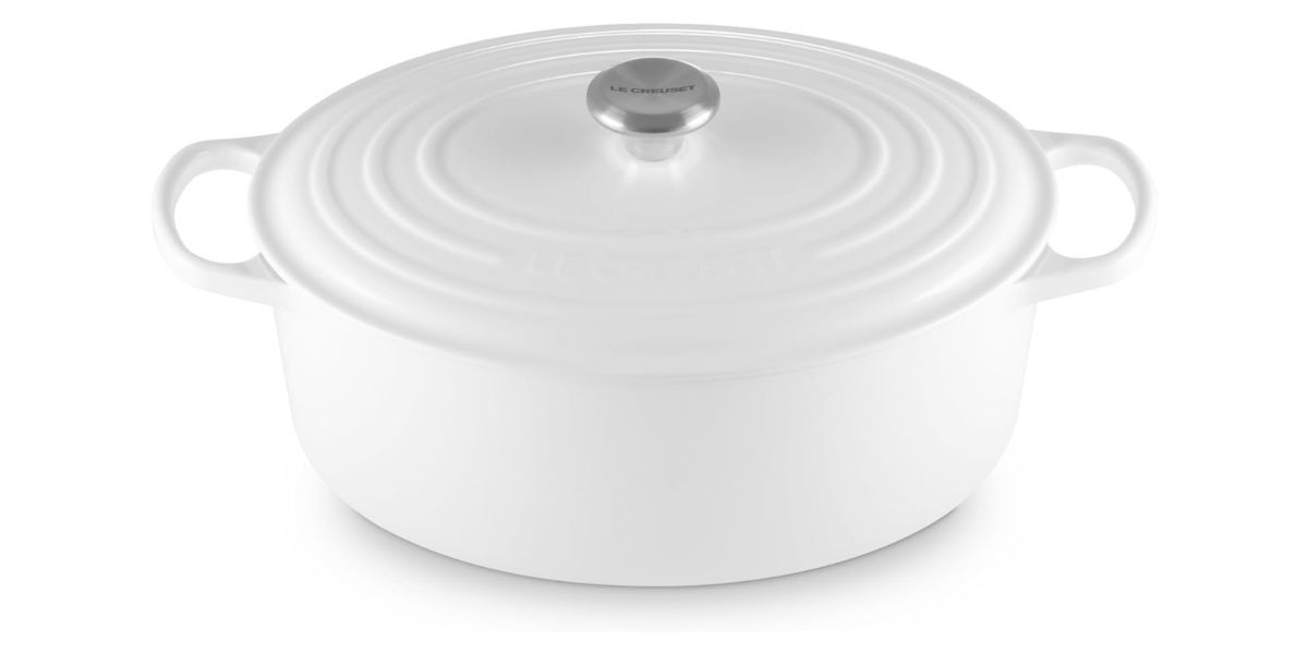 Le Creuset Enameled Cast Iron Signature Oval Dutch Oven